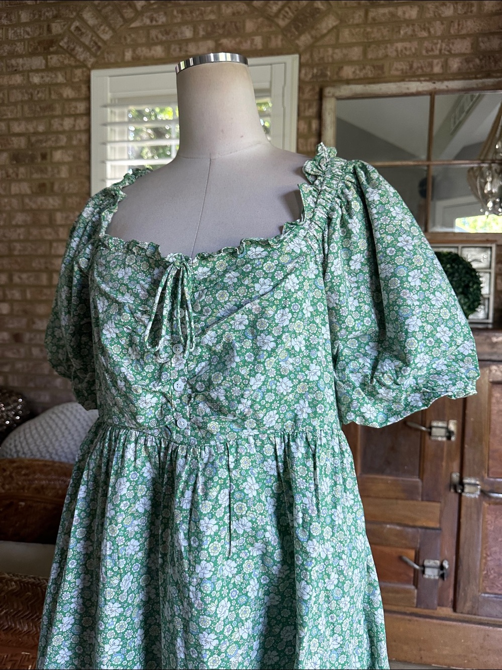 HYACYNTH HOUSE GREEN & WHITE DRESS LARGE - Picture 2 of 13